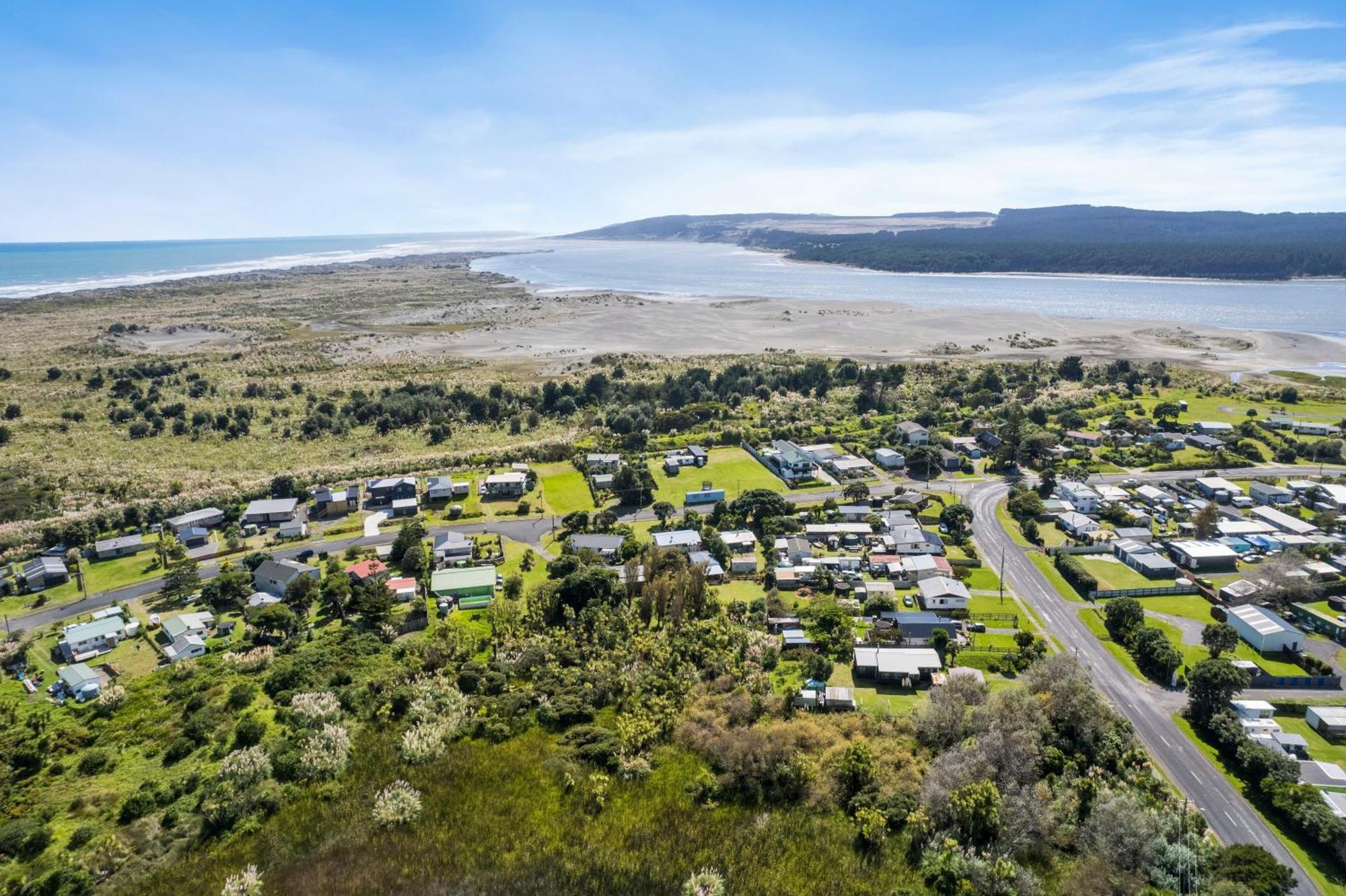 Port Waikato Holiday Park Екстер'єр фото